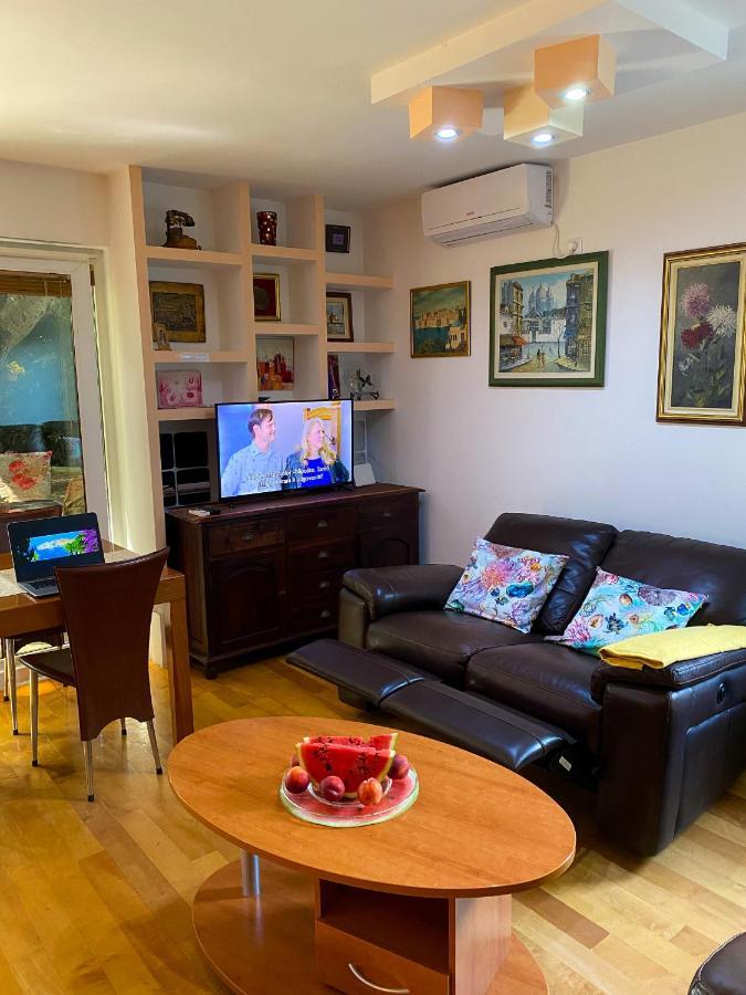 Relax Apartment Lapad Dubrovnik Exterior photo