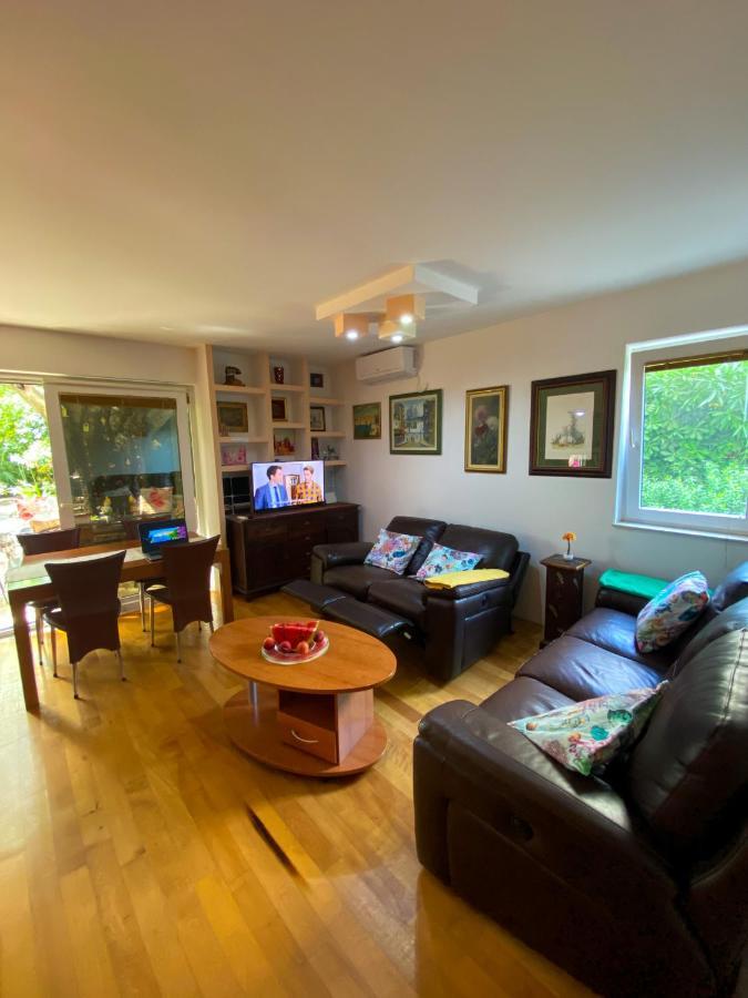 Relax Apartment Lapad Dubrovnik Exterior photo